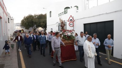 Procesión en honor a San Miguel Arcángel. Fotos: La Voz