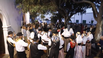 Procesión en honor a San Miguel Arcángel. Fotos: La Voz