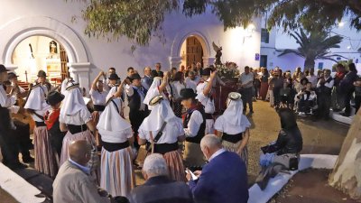 Procesión en honor a San Miguel Arcángel. Fotos: La Voz
