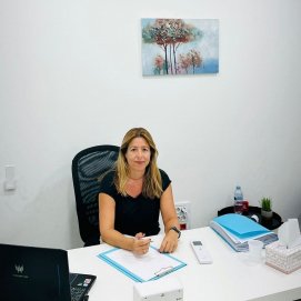 La psicóloga clínica Sonia Rigol en su consulta en Arrecife
