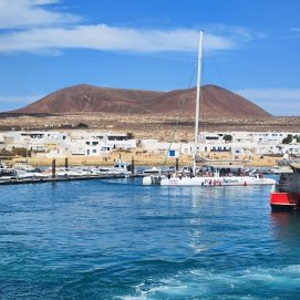 Vista del puerto de La Graciosa