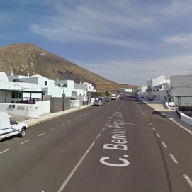 Calle de la Sociedad de Tahíche