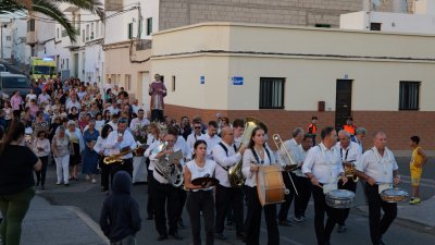 Misa y Procesión por el día grande en Altavista 