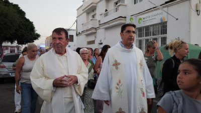 Misa y Procesión por el día grande en Altavista 