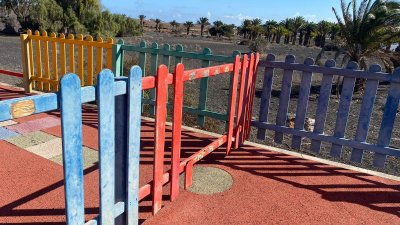 Estado de los parques de Teguise. Foto: Primero Teguise.