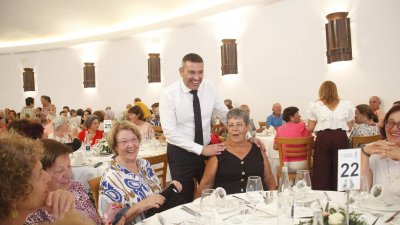 GALA DEL MAYOR  (77)