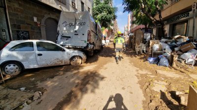 Emerlan continúa ofreciendo su ayuda a los afectados por la DANA en Valencia