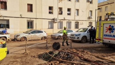 Emerlan continúa ofreciendo su ayuda a los afectados por la DANA en Valencia