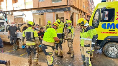 Emerlan continúa ofreciendo su ayuda a los afectados por la DANA en Valencia