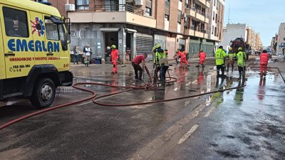 Emerlan continúa ofreciendo su ayuda a los afectados por la DANA en Valencia