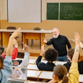 Las afiliaciones a la Seguridad Social en el sector de la Educación, las que más aumentaron en Septiembre