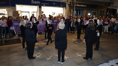 Manifestación víctimas de violencia de género