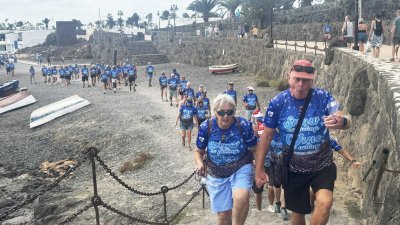 'Wine Walk Playa Blanca'