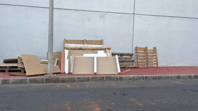 Vertidos de basura y escombros en Arrecife