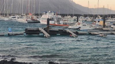 Desperfectos por el viento en Lanzarote y La Graciosa