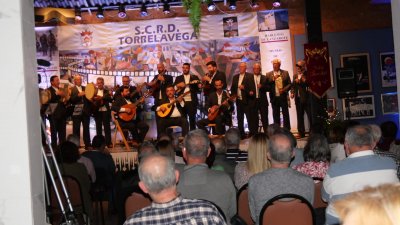 Canto a la Navidad en el Torrelavega 