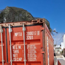 Olivos, atrapados en la aduana de Los Mármoles