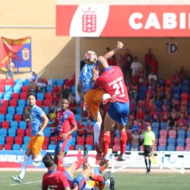 La UD Lanzarote asalta el segundo puesto al vencer  al Arucas CF