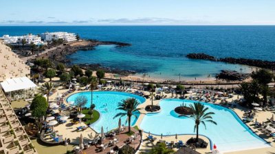 Vista aérea del hotel Grand Teguise Playa
