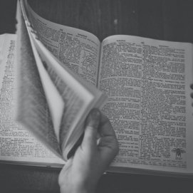 Diccionario (Foto: Pexels)