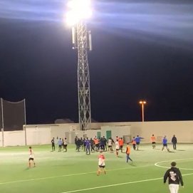 Pelea en el campo de fútbol de Tías
