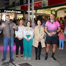 Gobierno municipal en la calle comercial Limones de Playa Blanca