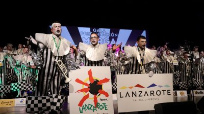 Presentación de la murga Los Simplones, 2025