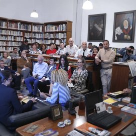Personalidades de la política y la cultura en el homenaje al 25º aniversario del Nobel a José Saramago. Foto: José Luis Carrasco.