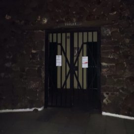 Imagen de los baños de La Mareta, cerrados el pasado domingo