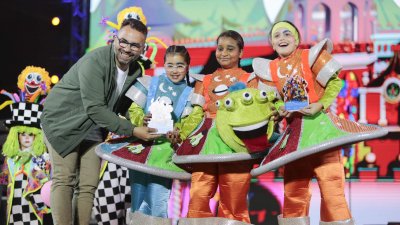  Noveleros ganan el IX Concurso de murgas infantiles 