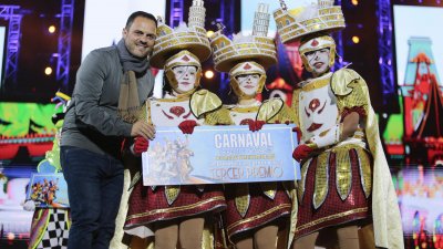  Noveleros ganan el IX Concurso de murgas infantiles 