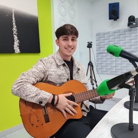 El cantante Toti Sanz 