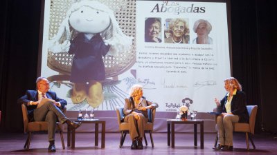 Manuela Carmena durante su visita a Lanzarote. 