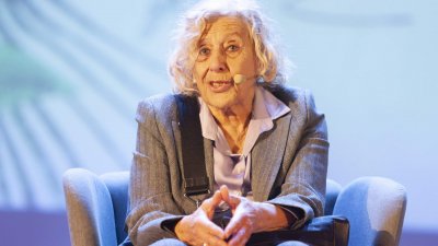 Manuela Carmena durante su visita a Lanzarote. 