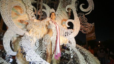 Coso del Carnaval de Arrecife, 2025 (Fotos: Juan Mateos)