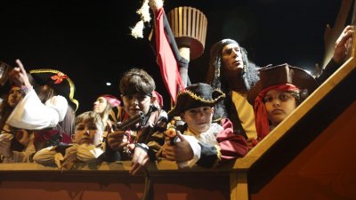 Coso del Carnaval de Arrecife, 2025 (Fotos: Juan Mateos)