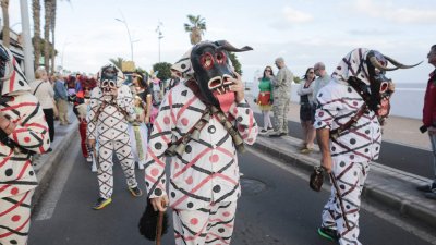 Coso del Carnaval de Puerto del Carmen, 2025 (Fotos: Juan Mateos)