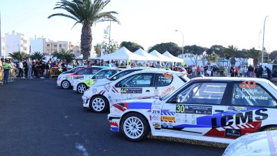 Verificaciones y salida del 46º Rallye Orvecame-Isla de Lanzarote