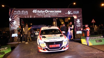 Verificaciones y salida del 46º Rallye Orvecame-Isla de Lanzarote