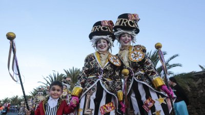 Coso del Carnaval de Costa Teguise, 2025 (Fotos: Juan Mateos)
