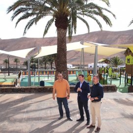 Óscar Noda, Rubén Arca y Ángel Lago en el nuevo parque de Fémes