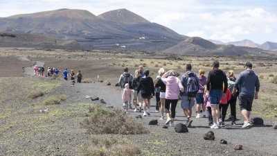 La prueba piloto de lanzaderas en el Volcán del Cuervo y Caldera Blanca. Foto: Juan Mateos.