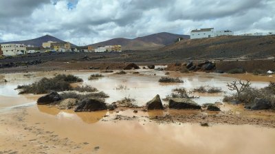 Arrecife sufre la peor parte de las lluvias 