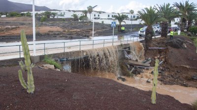 Emergencias interviene en más de 150 incidentes en Lanzarote (Fotos: Juan Mateos)