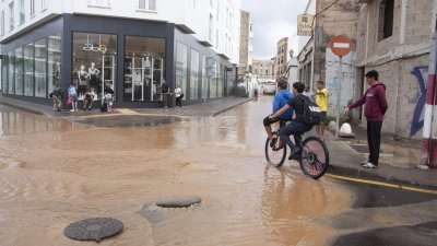 Emergencias interviene en más de 220 incidentes en Lanzarote (Fotos: Juan Mateos)
