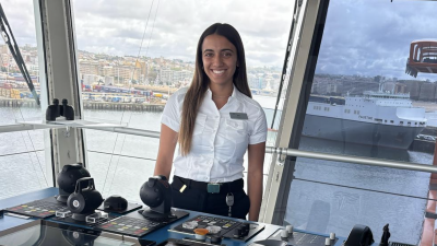 La joven lanzaroteña Ariadna Martín durante una entrevista con La Voz.
