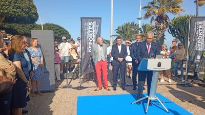 Escultura homenaje a Kenneth Gasque