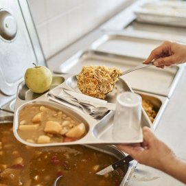 HiperDino y la Fundación DinoSol donan alimentos a 38 entidades sociales