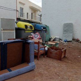 La basura acumulada en el barrio de Titerroy