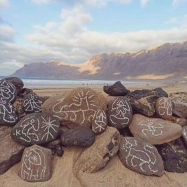 Callaos pintadas en Famara